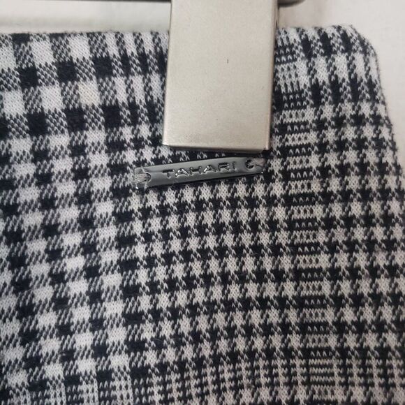 Tahari Glen Check Plaid Ponte Pants Gray Medium Academia Preppy Pull On Office - Picture 8 of 10